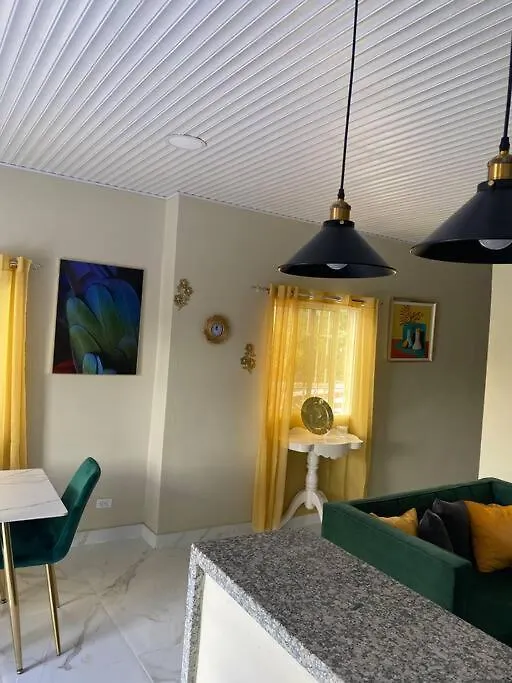 Apartamento Acogedor/Pueblo Nuevo Los Alcarrizos Santo Domingo 0*,